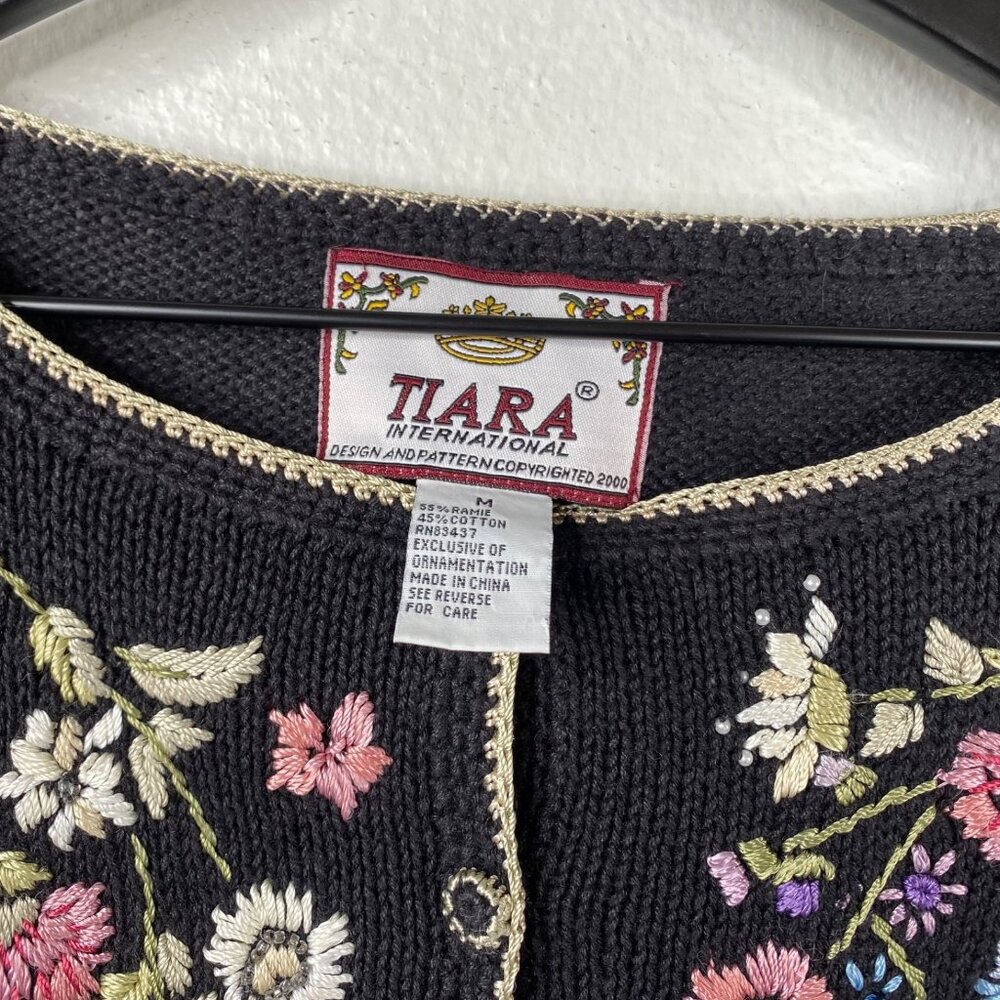 Tiara Vintage Y2K Floral Button Up Cardigan Sweater Embroidered Women Size M - Picture 3 of 13